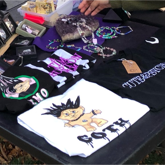 Goth Wishnik Troll Doll Crop Top - Picture 11 of 13